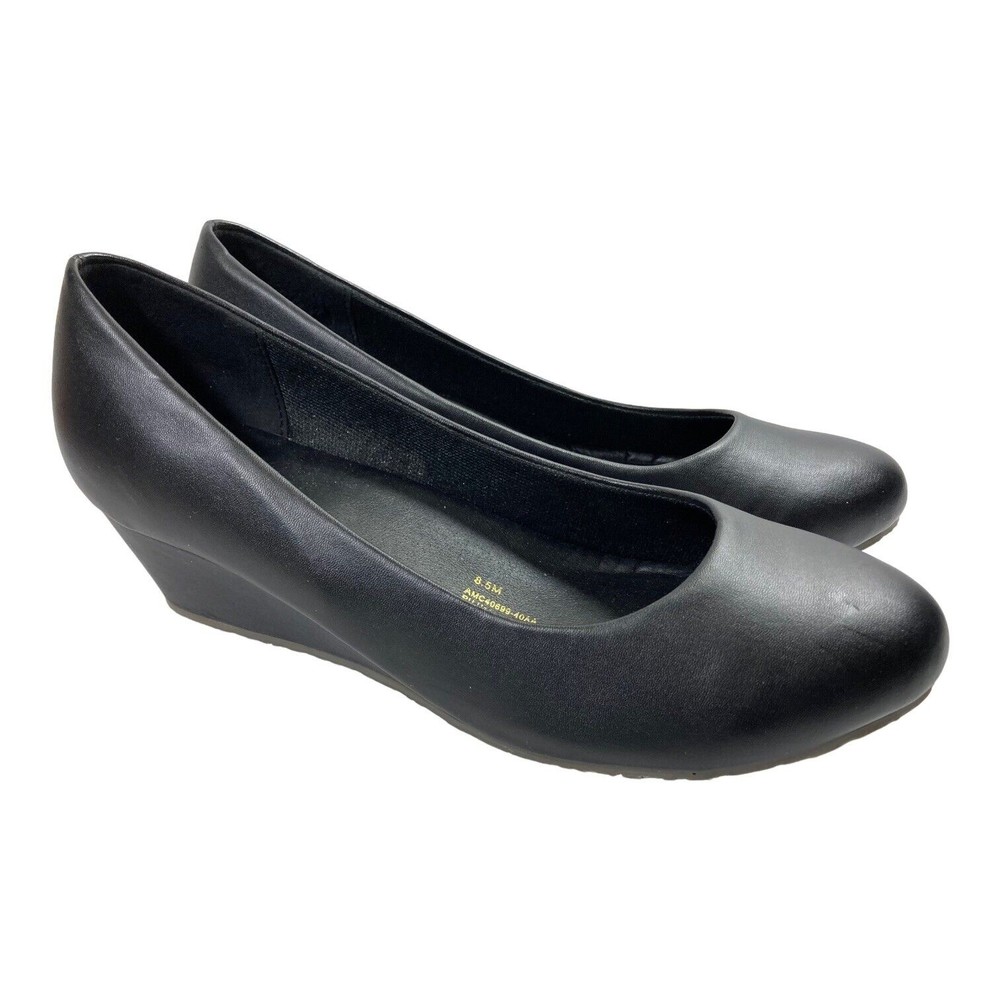 Beacon Fashion and Fit Comfort Heels Black Wedge Women's 8.5M NWOB